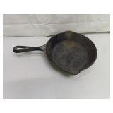 Small Cast Iron Skillet 6&1/4"