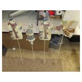 NO SHIPPING - 4 Metal Christmas Yard Ornaments