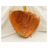 Vintage Wilson - Fred Lynn A220 Action Baseball