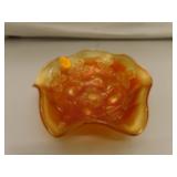 Vintage Fenton Blackberry Wreath Footed Bowl 6"x2"