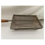 Vintage Fireplace Popcorn Popper (Basket = 9&1/4"x