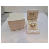 5.11 grams 14K Gold CZ Ring Size 8