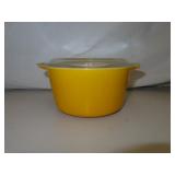 Vintage 1 Quart Pyrex Casserole with Lid