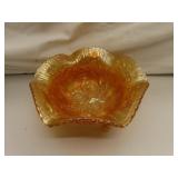Marigold "Roses" Carnival Glass Bowl 10&7/8" x
