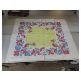 Vintage Table Cloth 39&1/4" x 32"