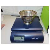 130 grams Solid Sterling Silver Bowl = 4&5/8' x 3'