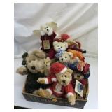 16 Boyds Bears & 1 Other