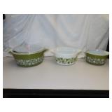3 Vintage Pyrex Nesting Bowls