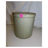 Antique 1 Gallon Stoneware Crock = Unsigned