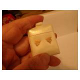 14K Gold Chicago Bulls Pierced Earrings