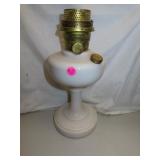 Antique Pink Alacite Aladdin Oil Lamp = 13&1/2"