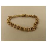 Signed Krementz Bracelet with Security Latch=7&1/2