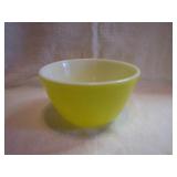 Vtg Yellow Pyrex 1&1/2 Pint 5&3/4" Mixing Bowl