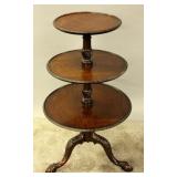 IRISH CHIPPENDALE 18C. THREE TIER MAHOGANY DISH ST