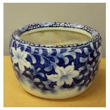 ANTIQUE JAPANESE BLUE AND WHITE LILY DECORATED HIB