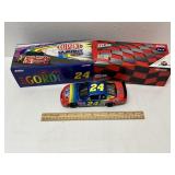 Action Jeff Gordon Dupont Model Car Bank