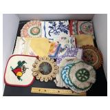 Vintage Linens And Doilies Lot