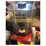 25 Cent Snack Attack Machine with Keys