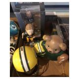 Packers Coin Bank, Bobble Heads, Decor, Etc