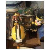 Packers Coin Bank, Bobble Heads, Decor, Etc