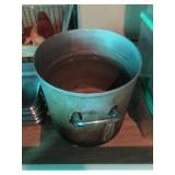1 Large Stock Pot