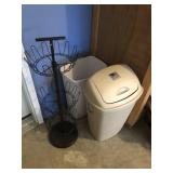 2 Garbage Cans & 1 Display Rack