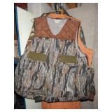 Clarkfield Outdoos Camo Vest - Size M