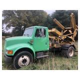 Vermeer Spade Model TS 50M on Industrial Truck