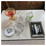 Flat Of Miscellaneous Ceramic Household Items