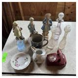 Flat Of Miscellaneous Ceramic Household Items