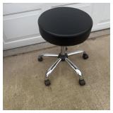 Round Adjustable Rolling Chair; Rolling chair with