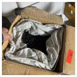 Drywall Screws; Box of 1-1/4 inch drywall screws.