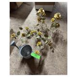 Candle Holders & Dï¿½cor; Two metal candle holders w