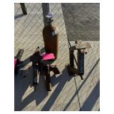 Scissor Jacks & 7-Up CO? Tank; Assorted.