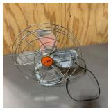 Vintage Zero brand table fan; working