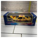 REVELL 1/24 Diecast Replica (1997)