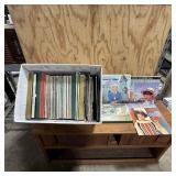 Large assortment of 33 RPM vinyl record albums inc