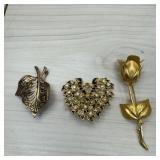 Vintage Jewelry Lot: Spanish Double Leaf Brooch Pi