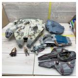 Lot of Star Wars toy collectibles including Millen