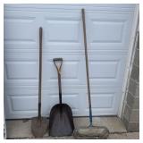 Spade scoop shovel and pool skimmer (green)