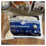 (2-pack) Sealy Sterling Collection Down Alternativ