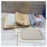 Kitchen cutting lot. Lot of assorted cutting board