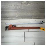 Pittsburgh Pipe Wrench - 36 Inch Pittsburgh Metal