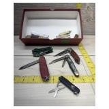 Collectible Pocket And Folding Knives; 14-piece As