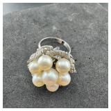 Sterling Silver Pearl Ring, Size 6. Weight: 7.5 Gr