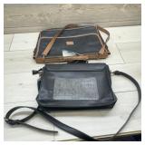 Vinatge  Geoffrey Beene black leather cross-body m