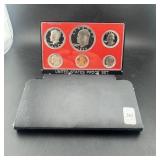 1977 United States Mint Proof Set; Original Govern