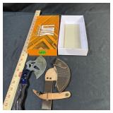 Lmk Small Damascus Hatchet With Sheath (blue/wood