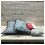 Decorative Throw Pillow Lot