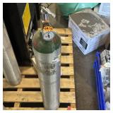 Compressed Gas Cylinder with Regulator